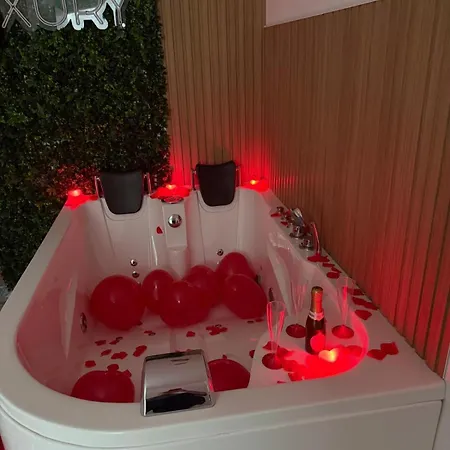 Bed and breakfast Tp Luxury 4*