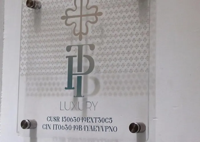 Tp Luxury Panzió Nápoly