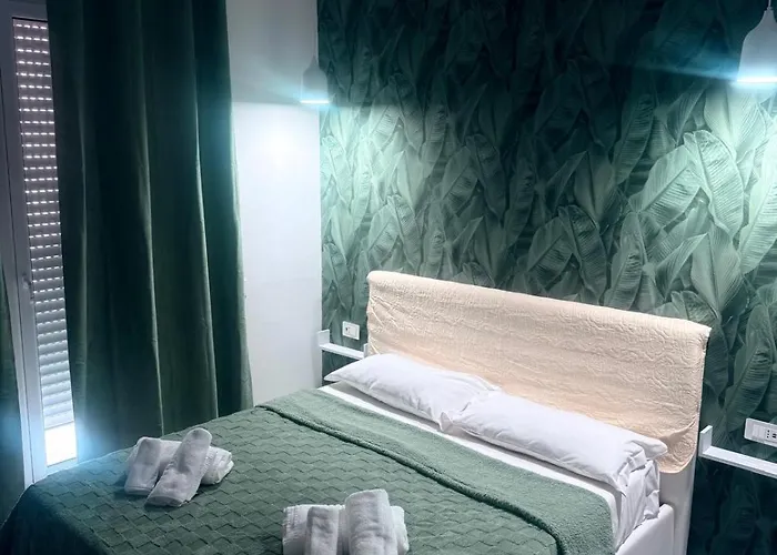 Tp Luxury Panzió Nápoly