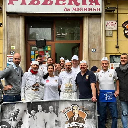 Tp Luxury לינה וארוחת בוקר 4*