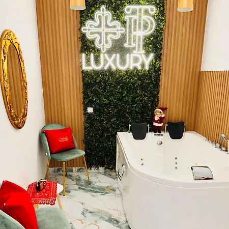 Tp Luxury 4* נאפולי