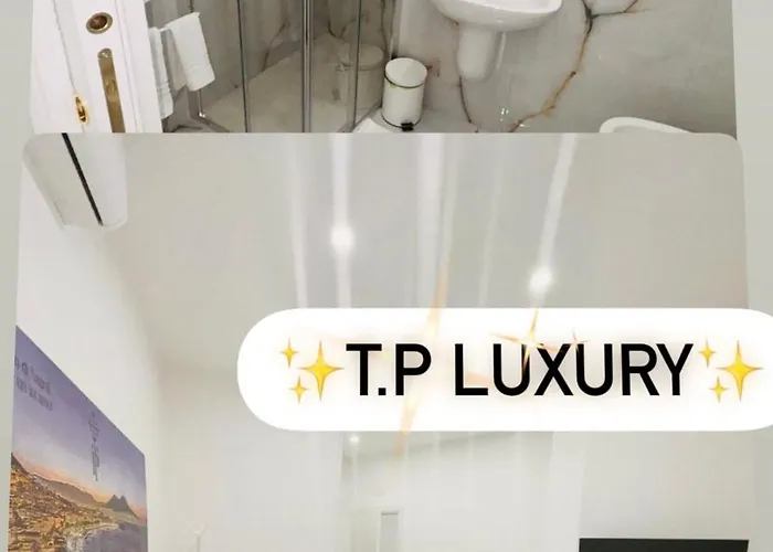 Tp Luxury Bed and Breakfast Νάπολη